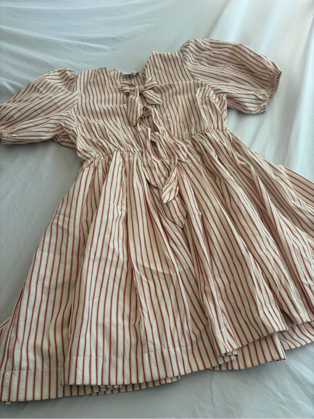 Miou Muse Women's Size Medium Red White Striped Mini Dress Puff Sleeve